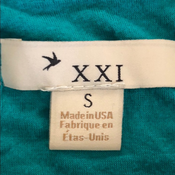 Forever 21 - Small - Picture 2 of 2